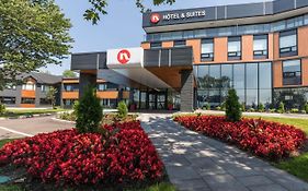 Hotel & Suites Normandin Levis